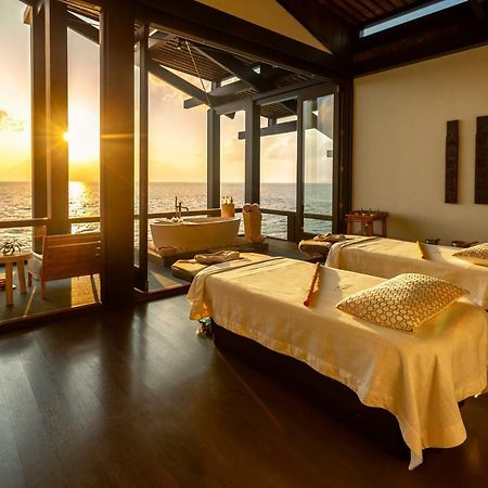 Kudadoo Maldives Private Island Hotel Komandoo  Exterior photo